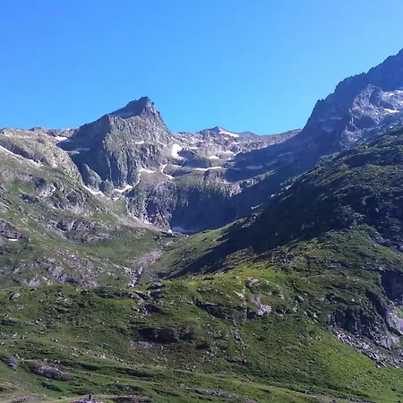 T2 Jardins De Ramel 公寓 *